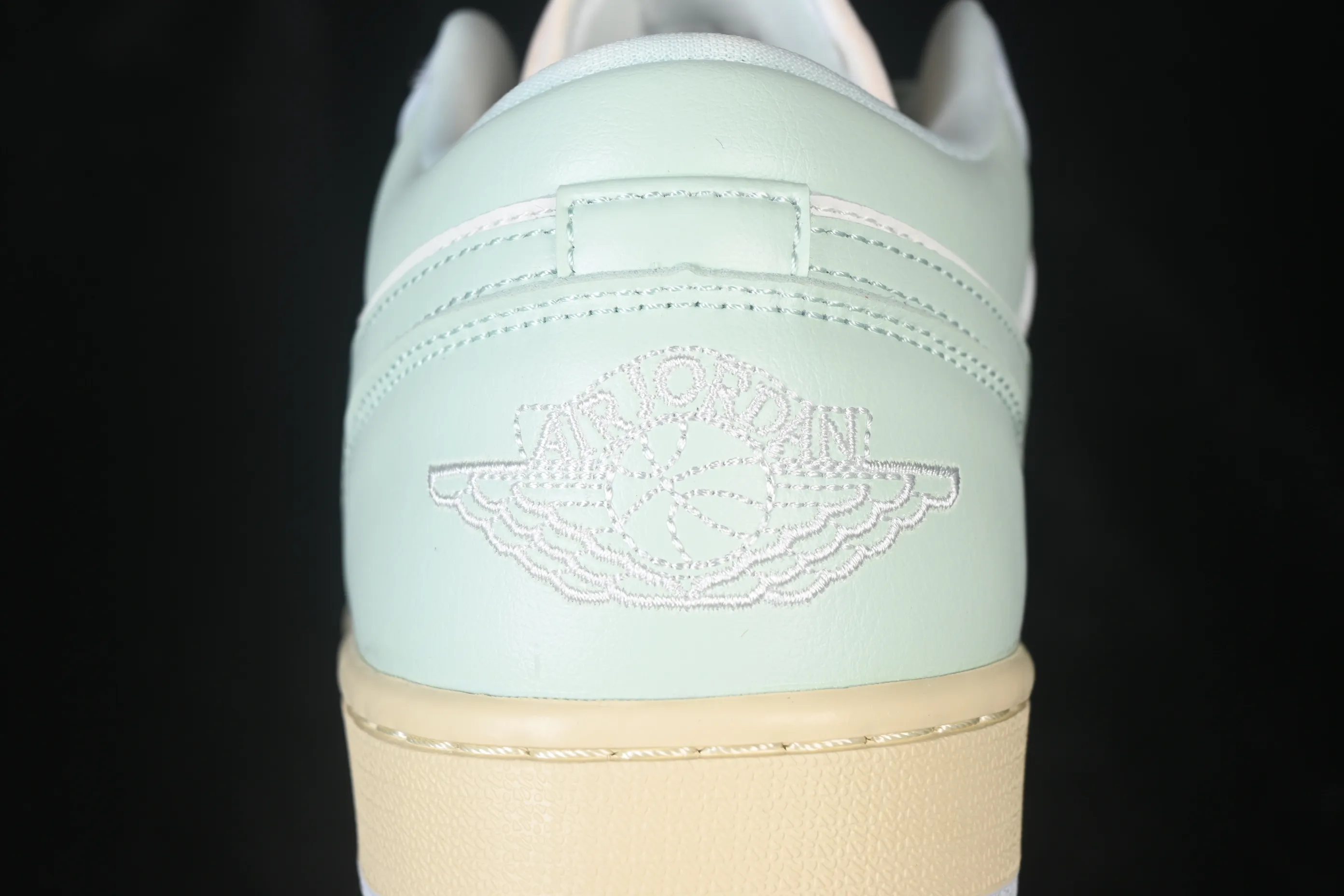 All categories Air Jordan Jordan series basketball shoes Air Jordan 1 Low Air Jordan 1 Low AJ1 Joe 1 light blue color matching low-top cultural casual sneakers DC0774-108